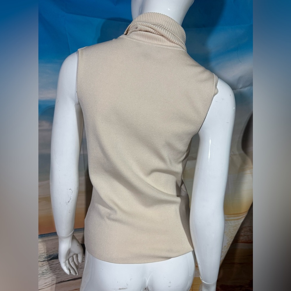 Classiques Entier Turtleneck Sweater - Picture 4 of 4